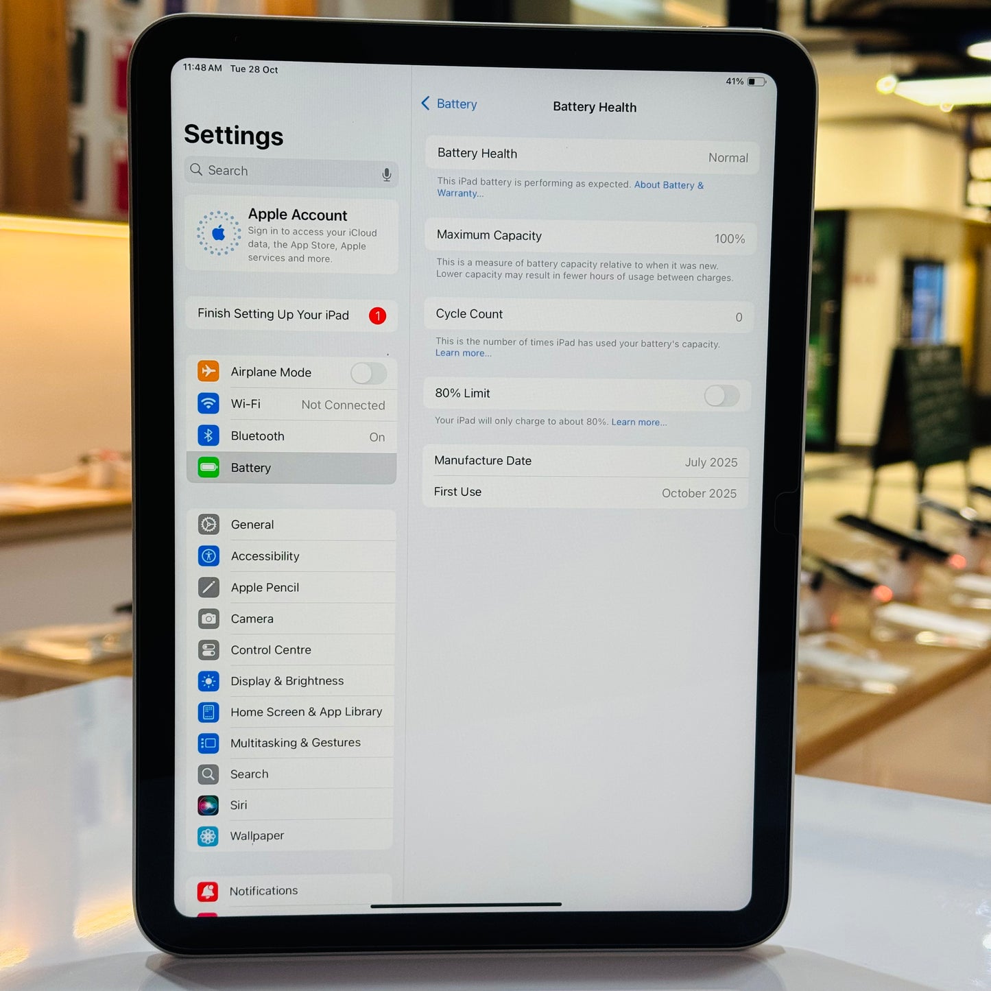 Pre-Owned iPad (A16) 128GB WiFi - Gray