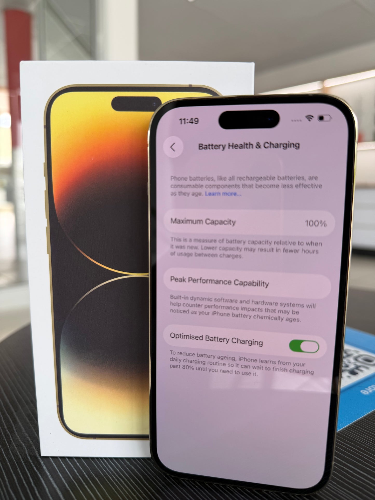 Pre-Owned iPhone 14 Pro 128GB - Gold