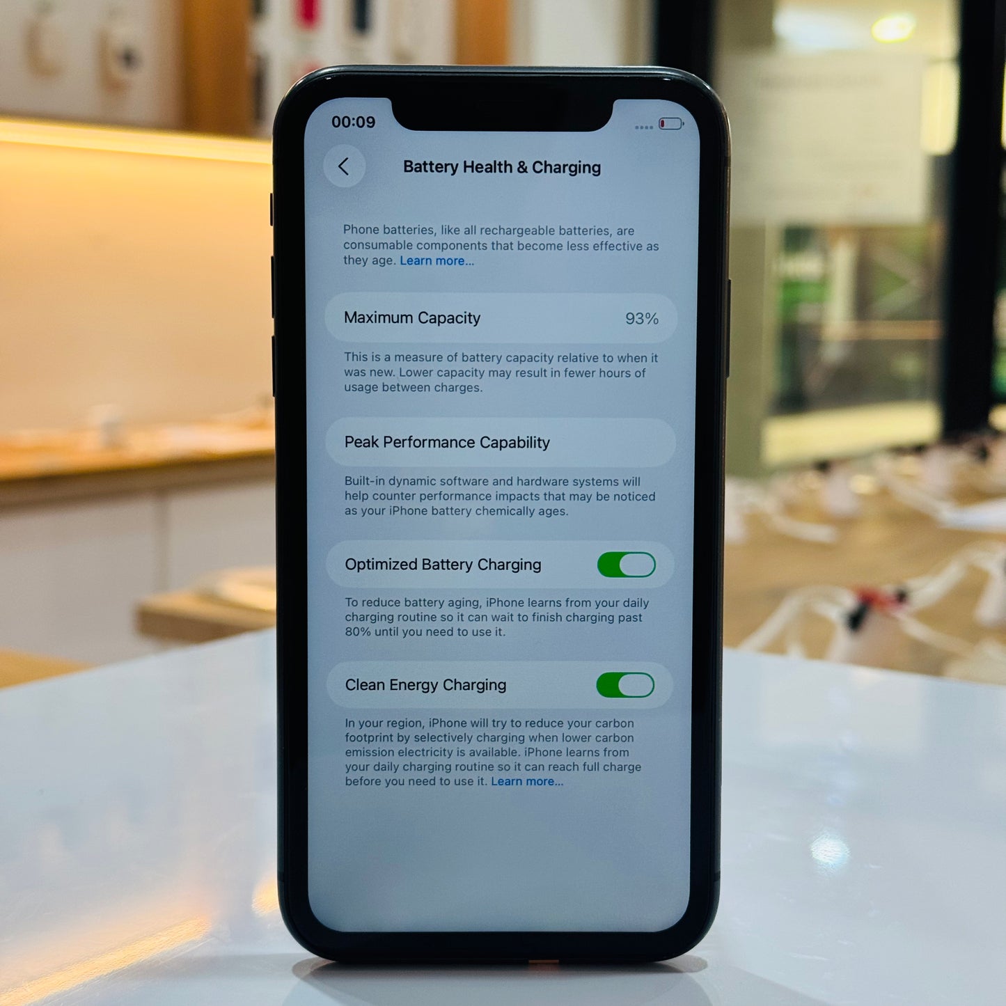 Pre-Owned iPhone 11 - Black
