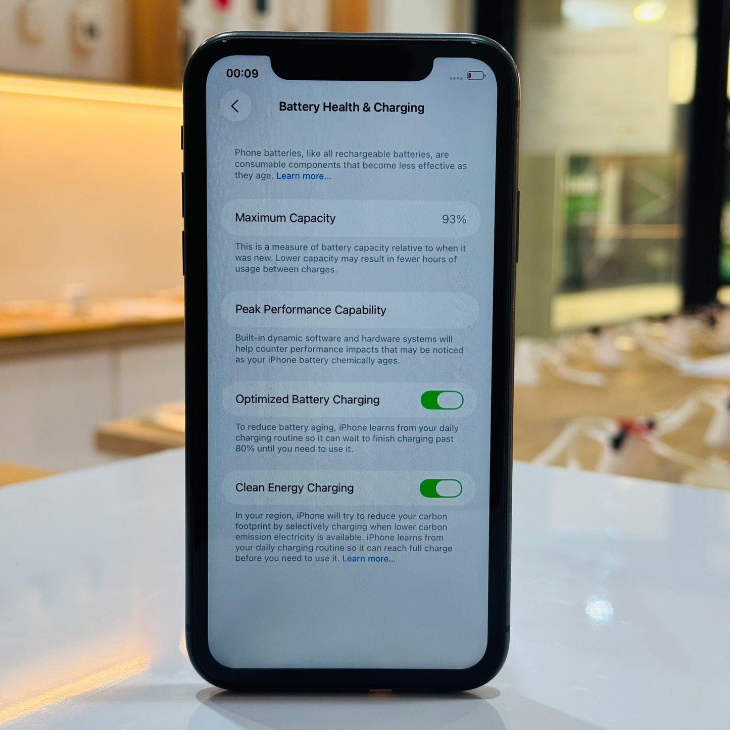 Pre-Owned iPhone 11 - Black