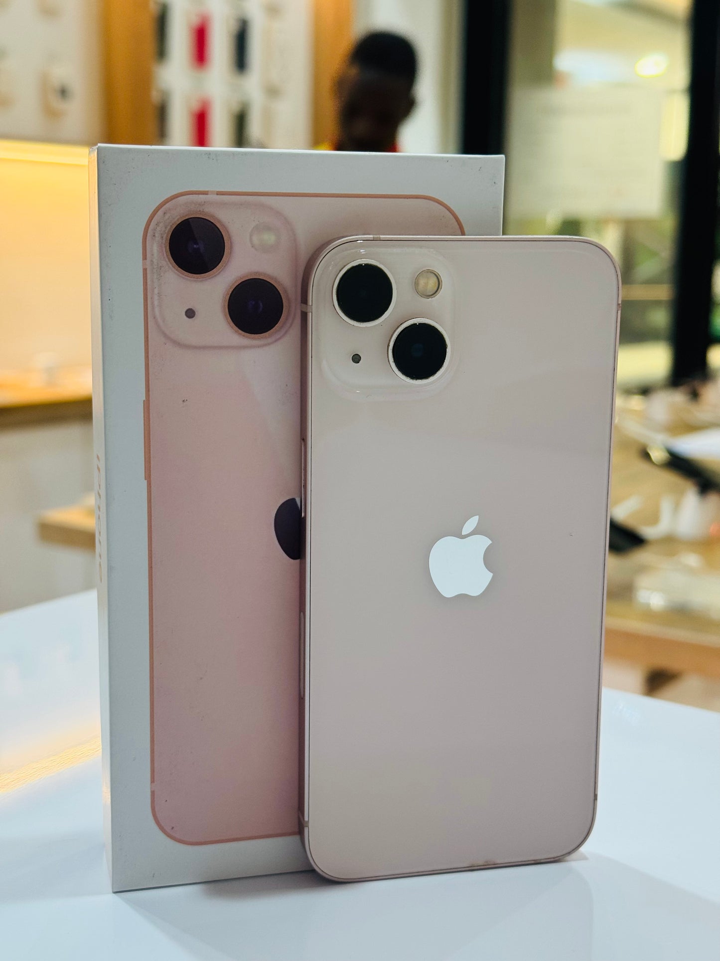 Pre-Owned iPhone 13 - Pink