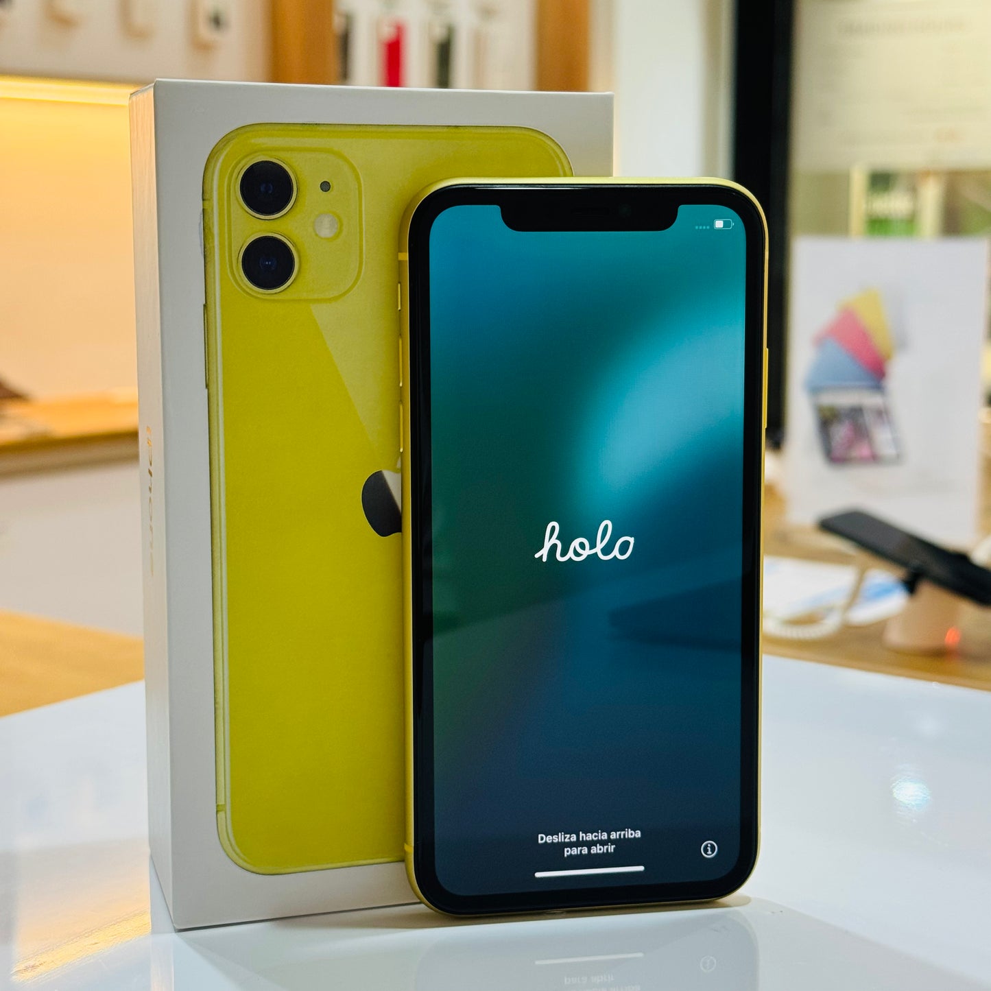 Pre-Owned iPhone 11 128GB - Yellow