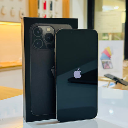 Pre-Owned iPhone 13 Pro 256GB - Graphite