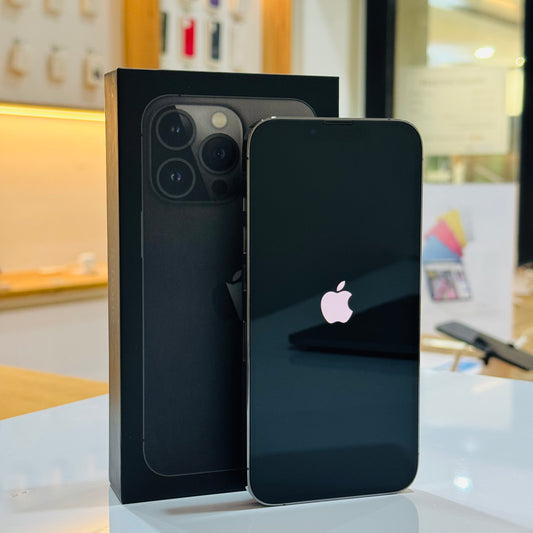 Pre-Owned iPhone 13 Pro 256GB - Graphite