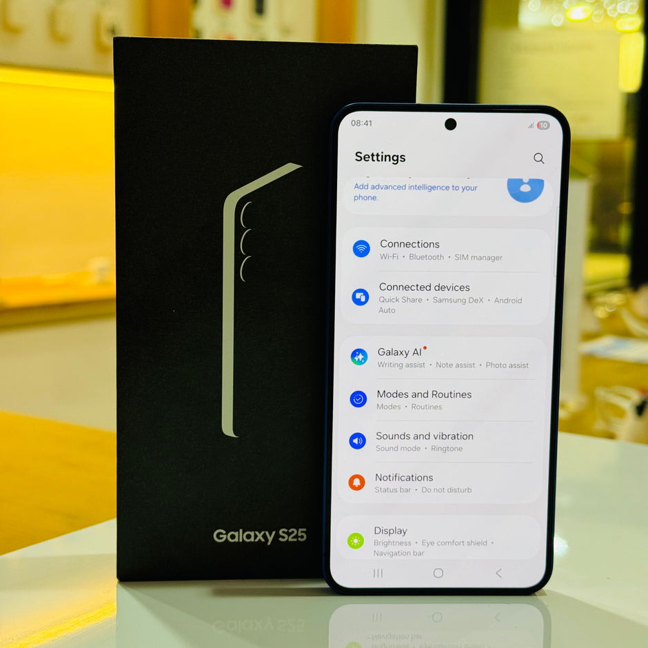 Pre-Owned Samsung Galaxy S25