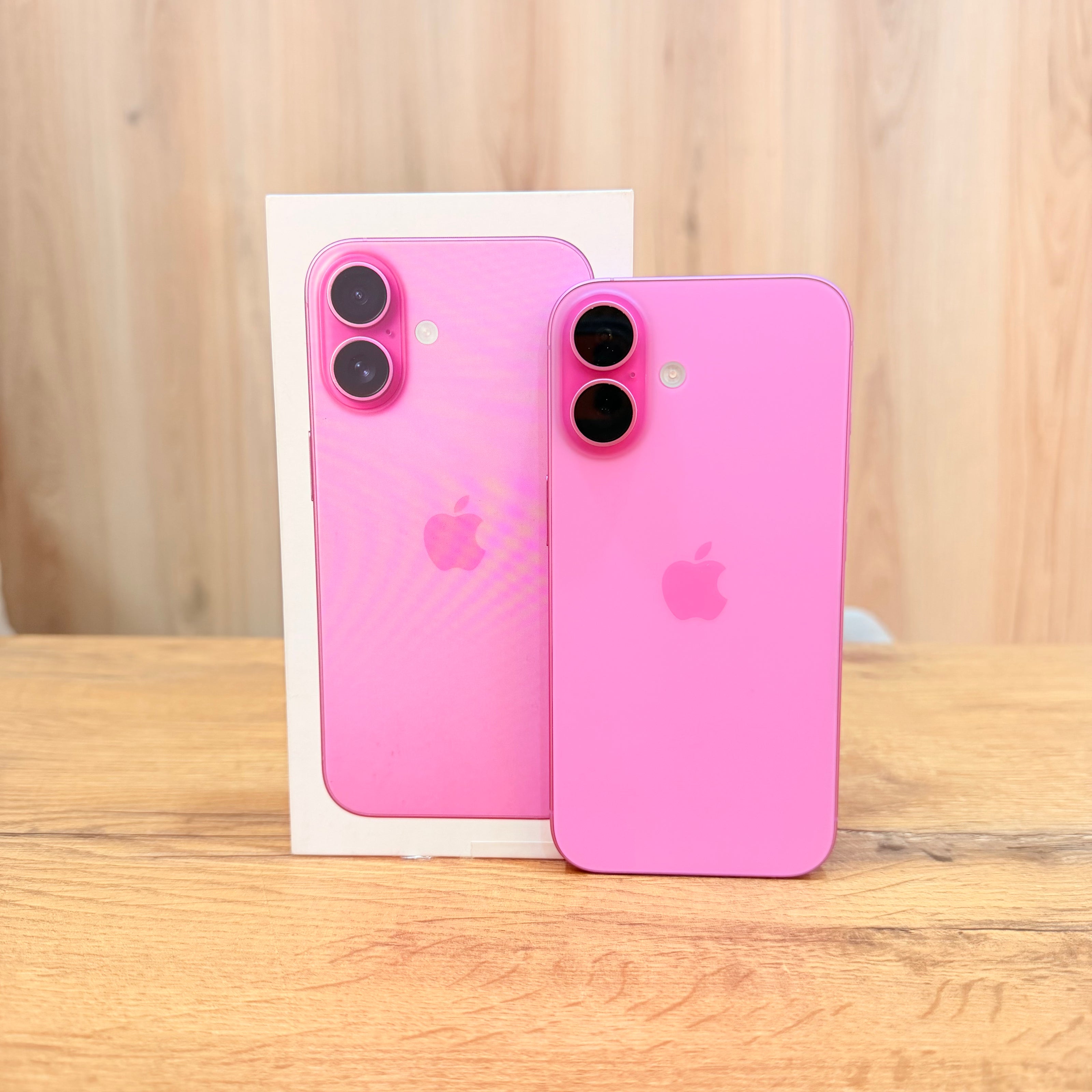 Pre-Owned iPhone 16 Plus