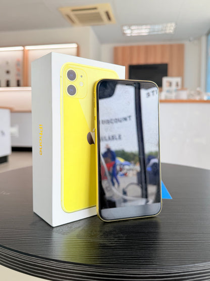 Pre-Owned iPhone 11 128GB - Yellow